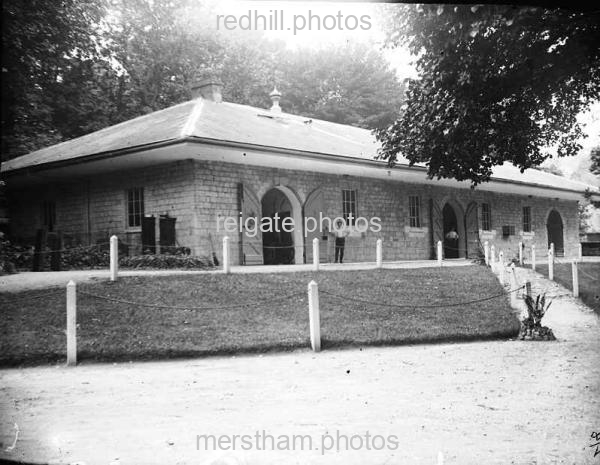 Image number 3008&prevurl=mersthamhouse2